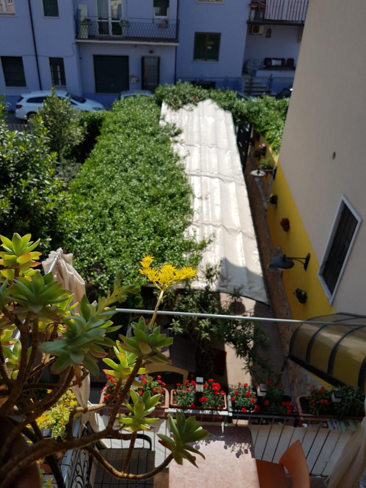 Dora Baltea Monolocale Primo Piano Mansarda Secondo Piano, Verona